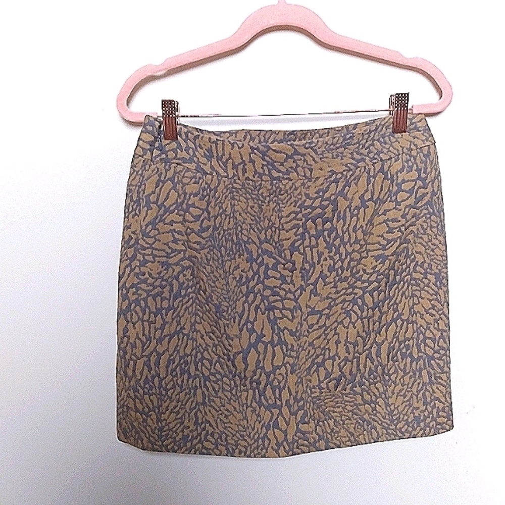 LOFT Gray and Brown Abstract Print Neutral Mini Skirt Size 2